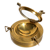 Marine ashtray