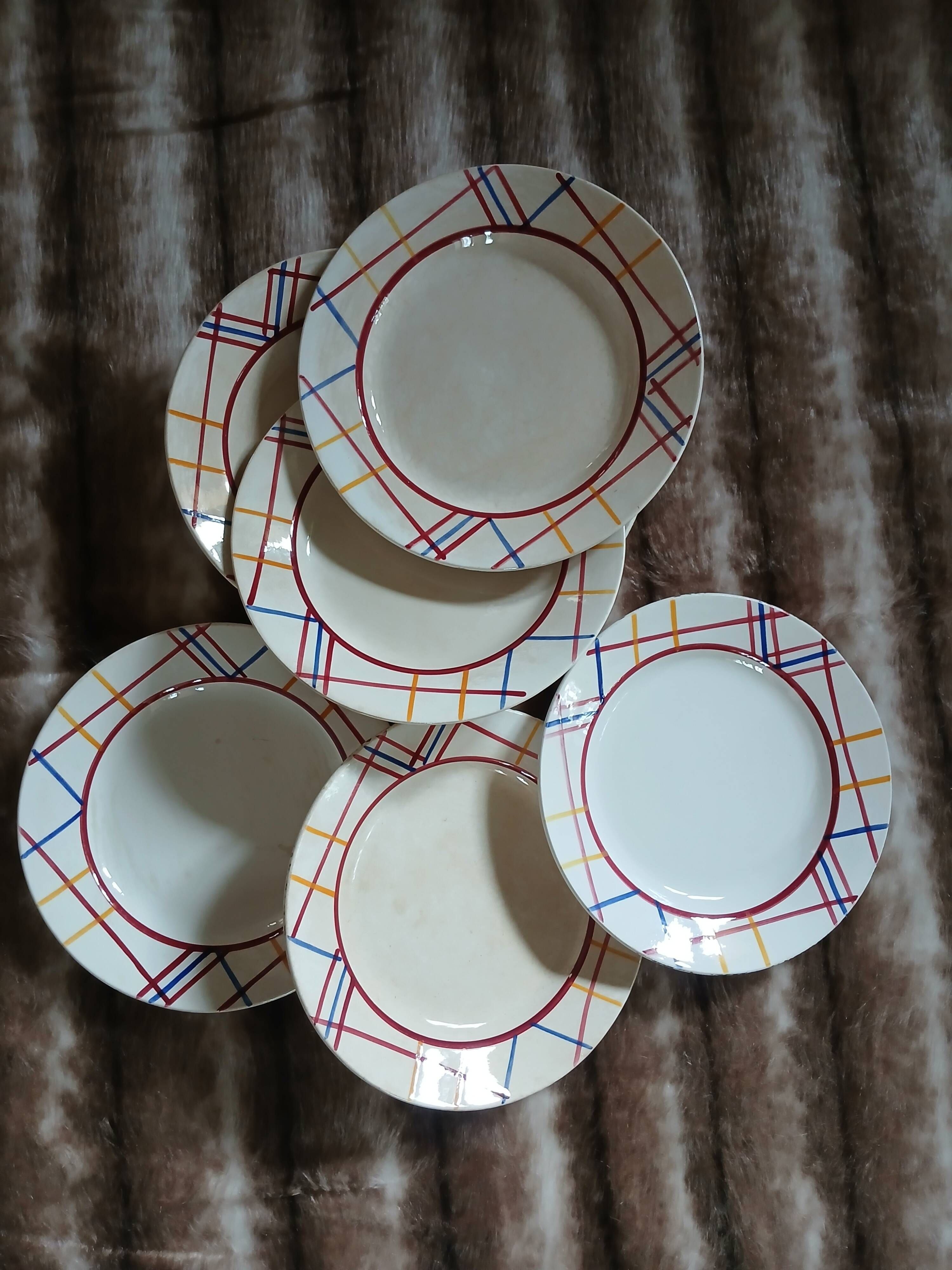 10 assiettes plates anciennes de Gien 