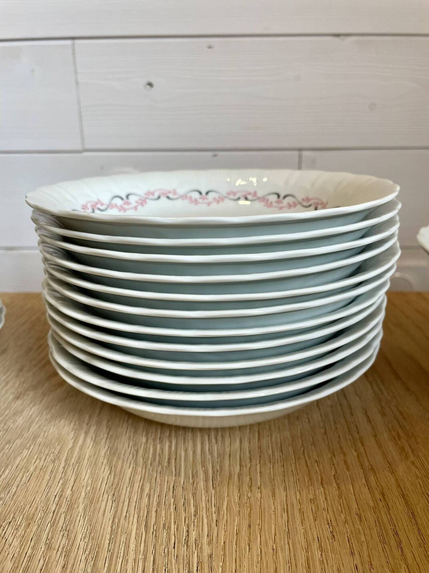 Large table service in porcelain from Bavaria Winterling Marktleuthen 44 pieces