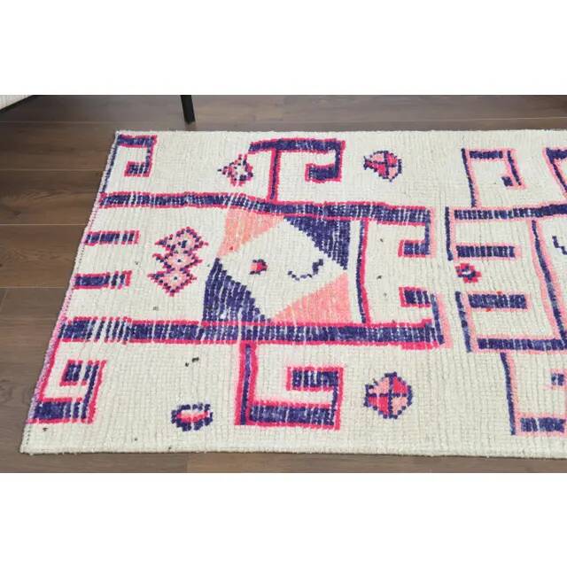 1970s Vintage Turkish Hand-Knotted Wool Cotton White Runner Rug 92x330
