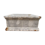 Jardinière carrée en fonte