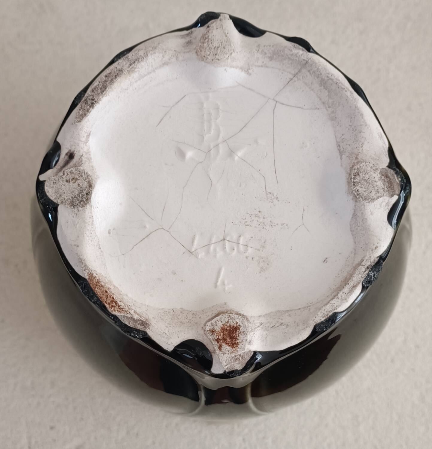 Art Nouveau Fives-Lille flowerpot