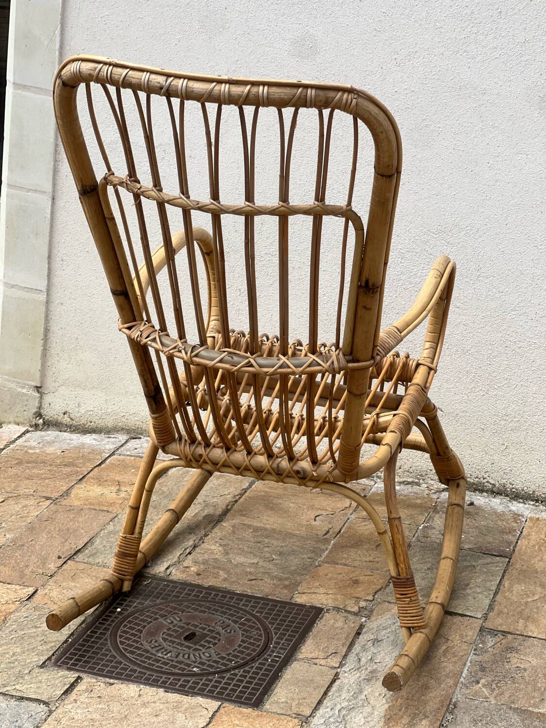 Nice rattan rocking chair