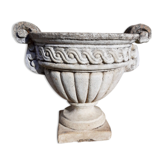 Baroque style plant cup