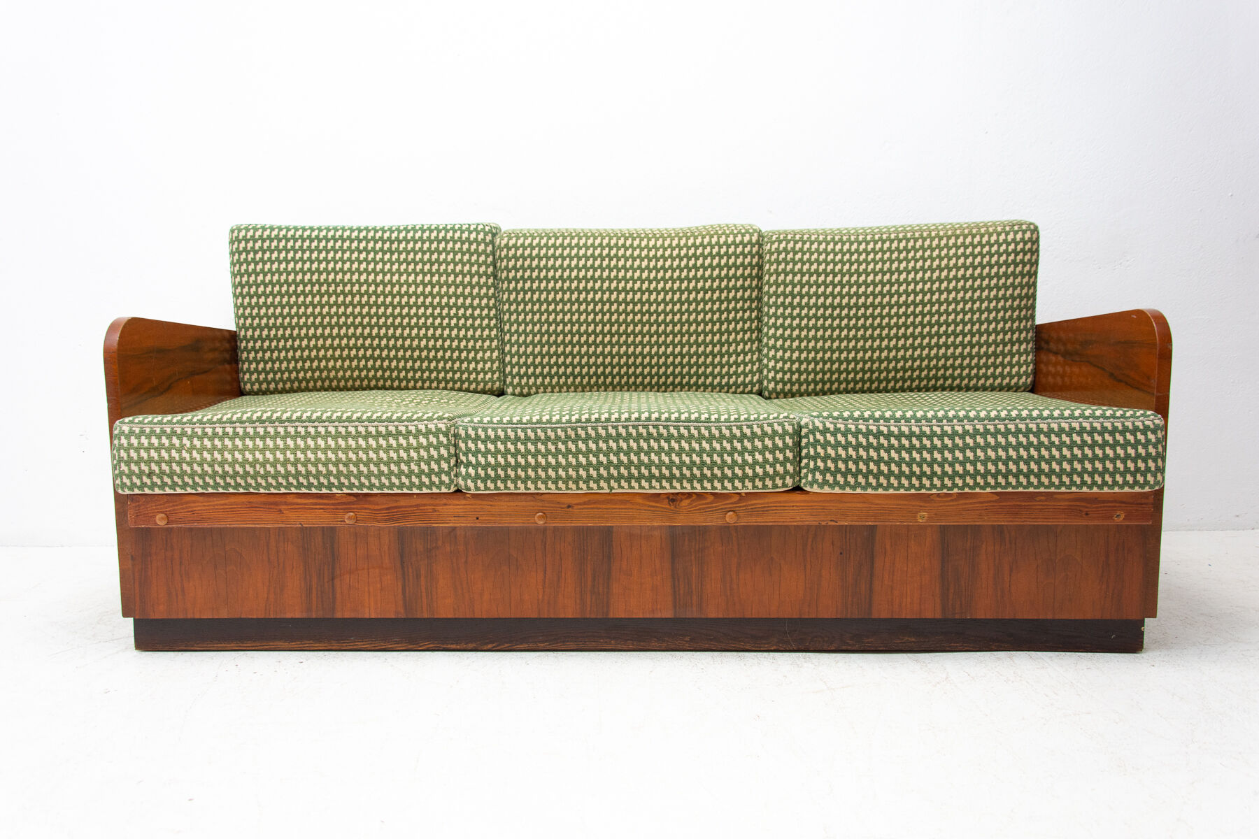 mid century folding sofabed by jindřich halabala for up závody, 1950´s