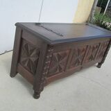 Bench chest, Louis XIII style in solid oak 1980s