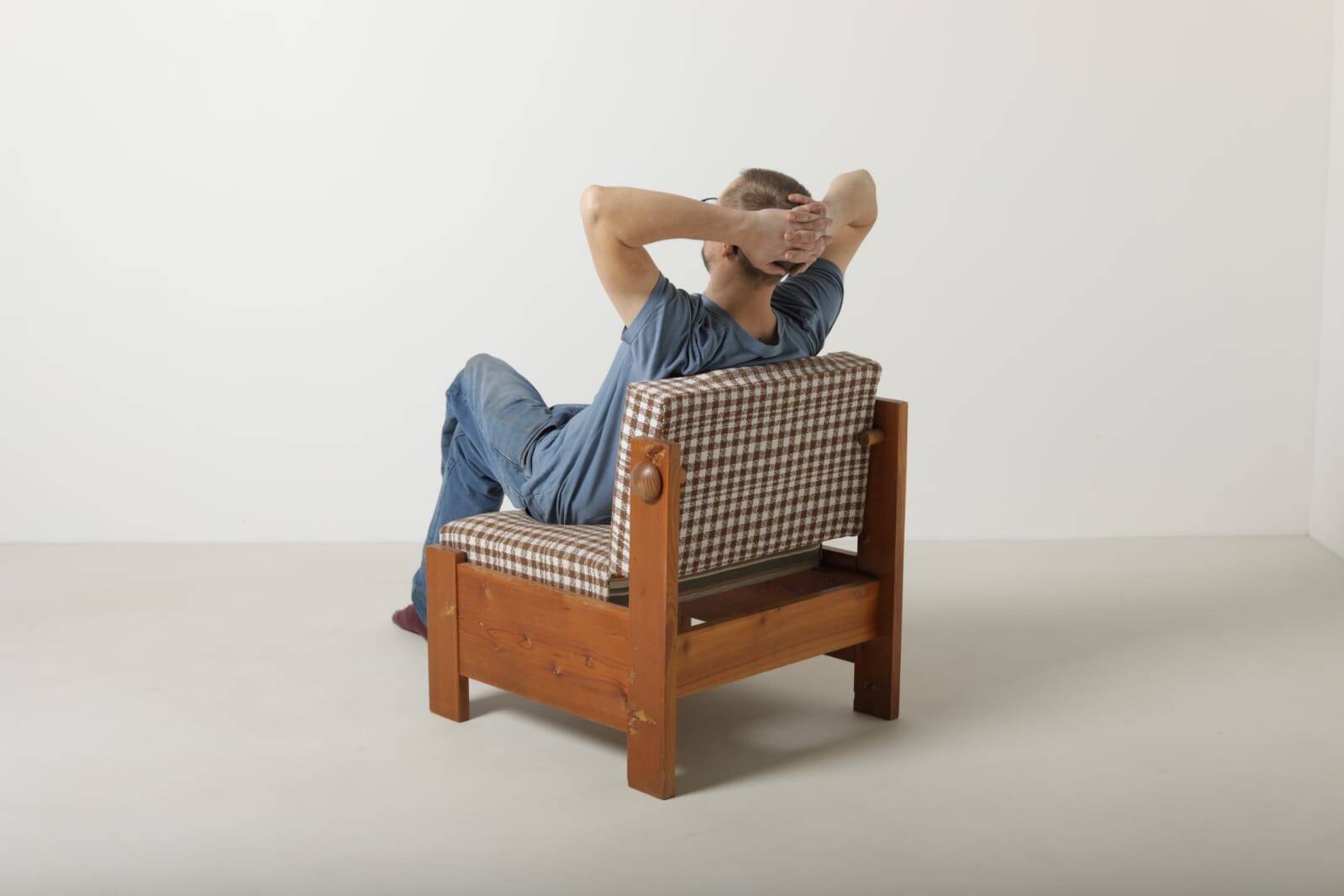 Pair of brutalist armchairs, Czechoslovakia, 1970s, made of pine wood and wool.