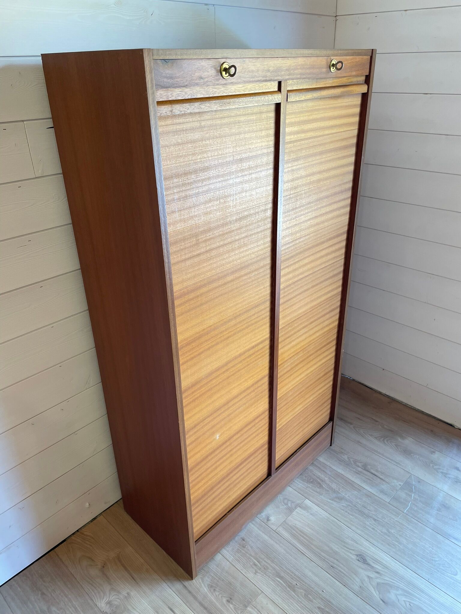 Meuble à Rideaux Vintage – Classeur / Rangement Scandinave Années 60