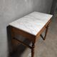 Table coiffeuse marbre