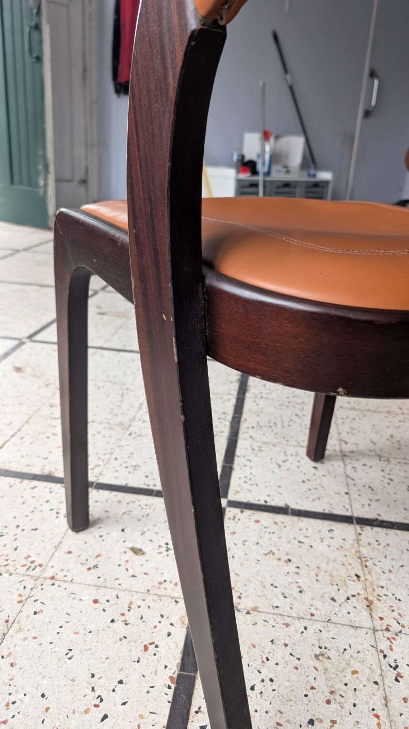 Baumann gondola chairs