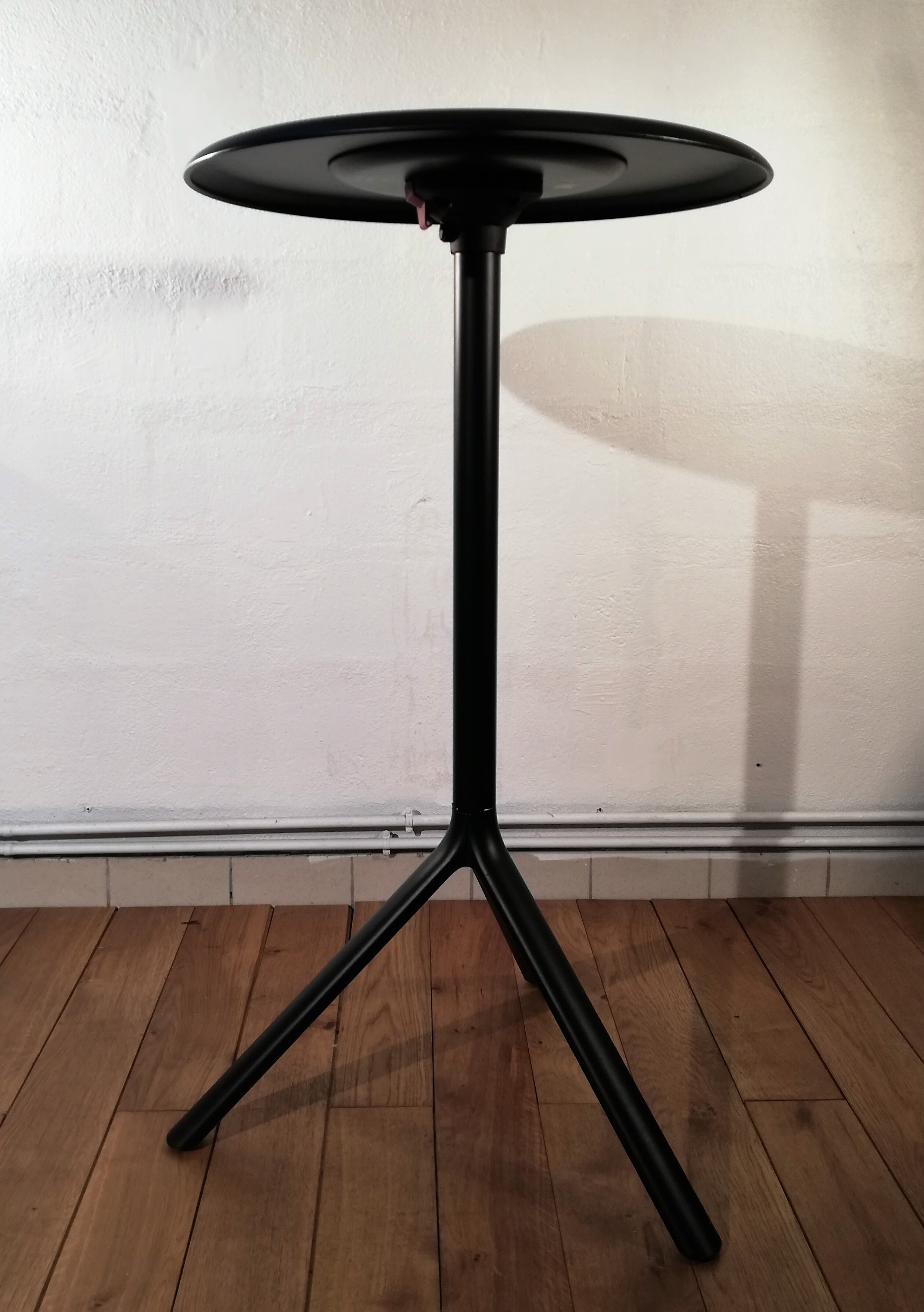 Miura Plank High Table