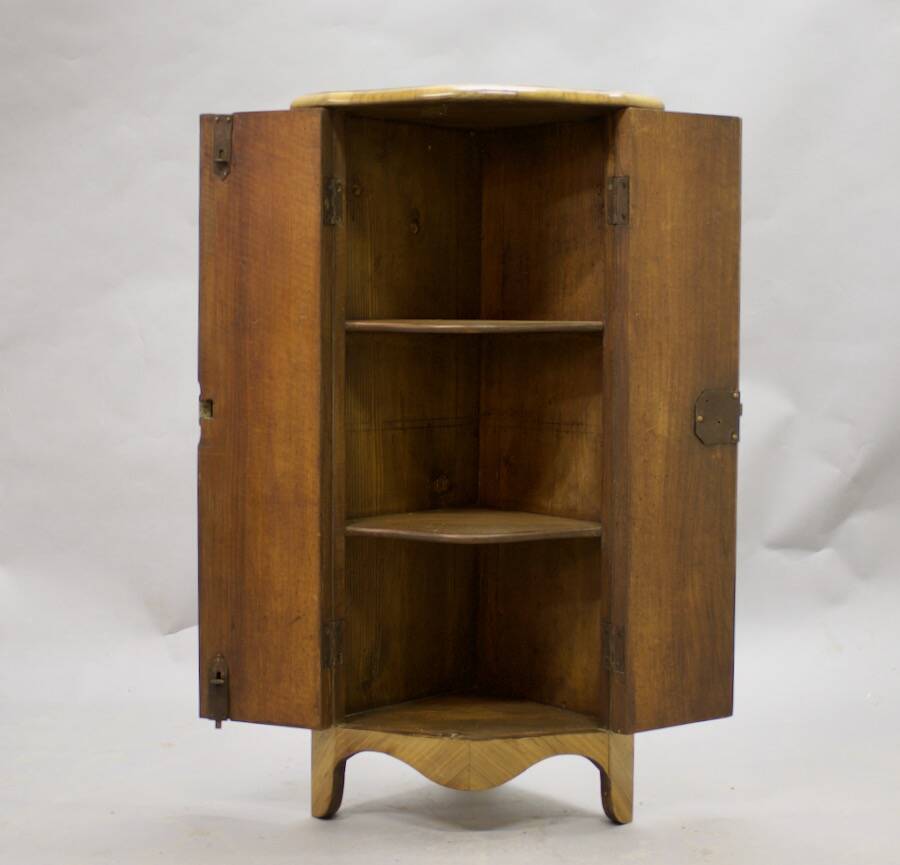 Small 18th century marquetry corner cabinet