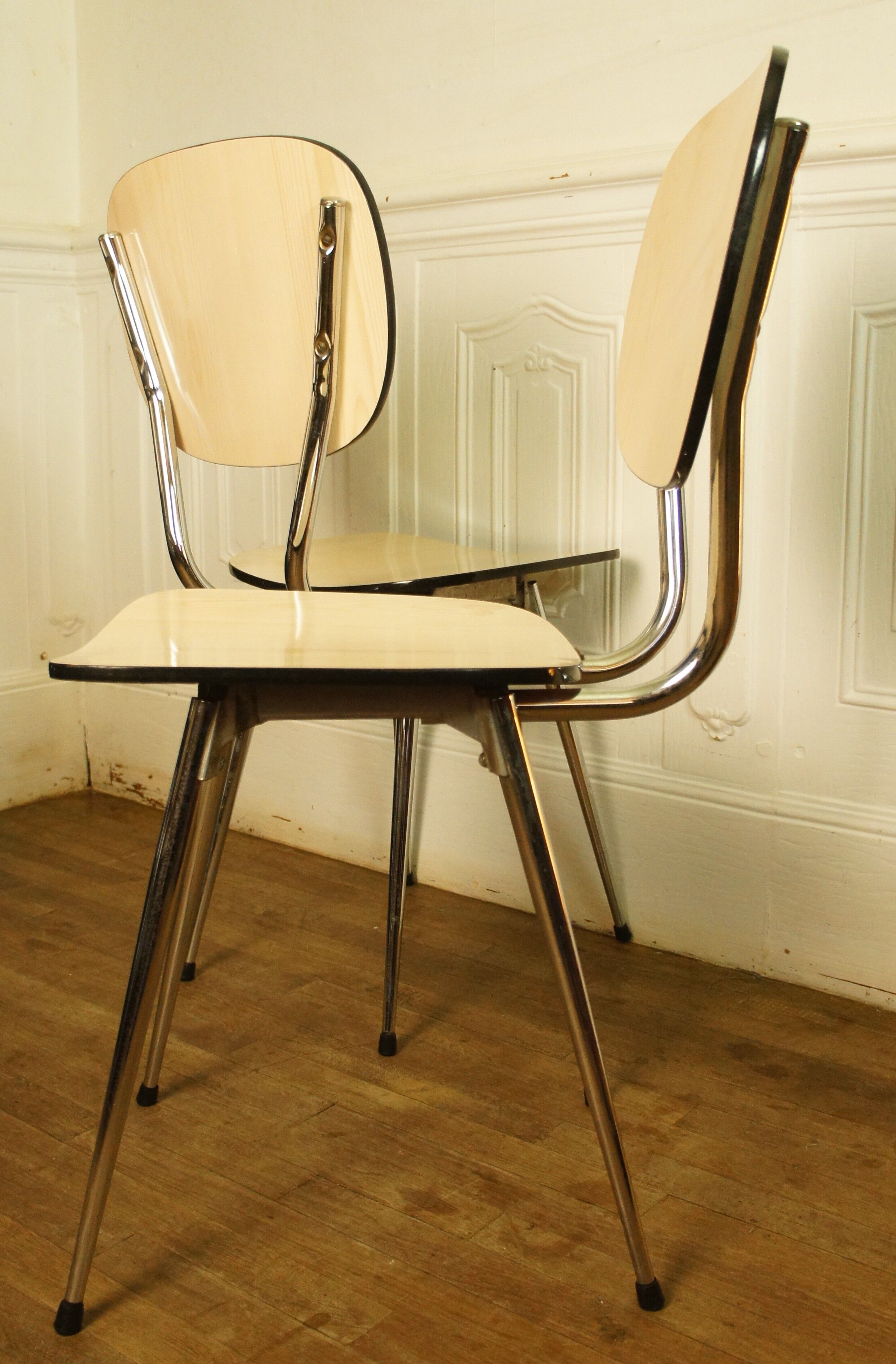 Set of 5 chairs in formica "tublac" print white birch wood