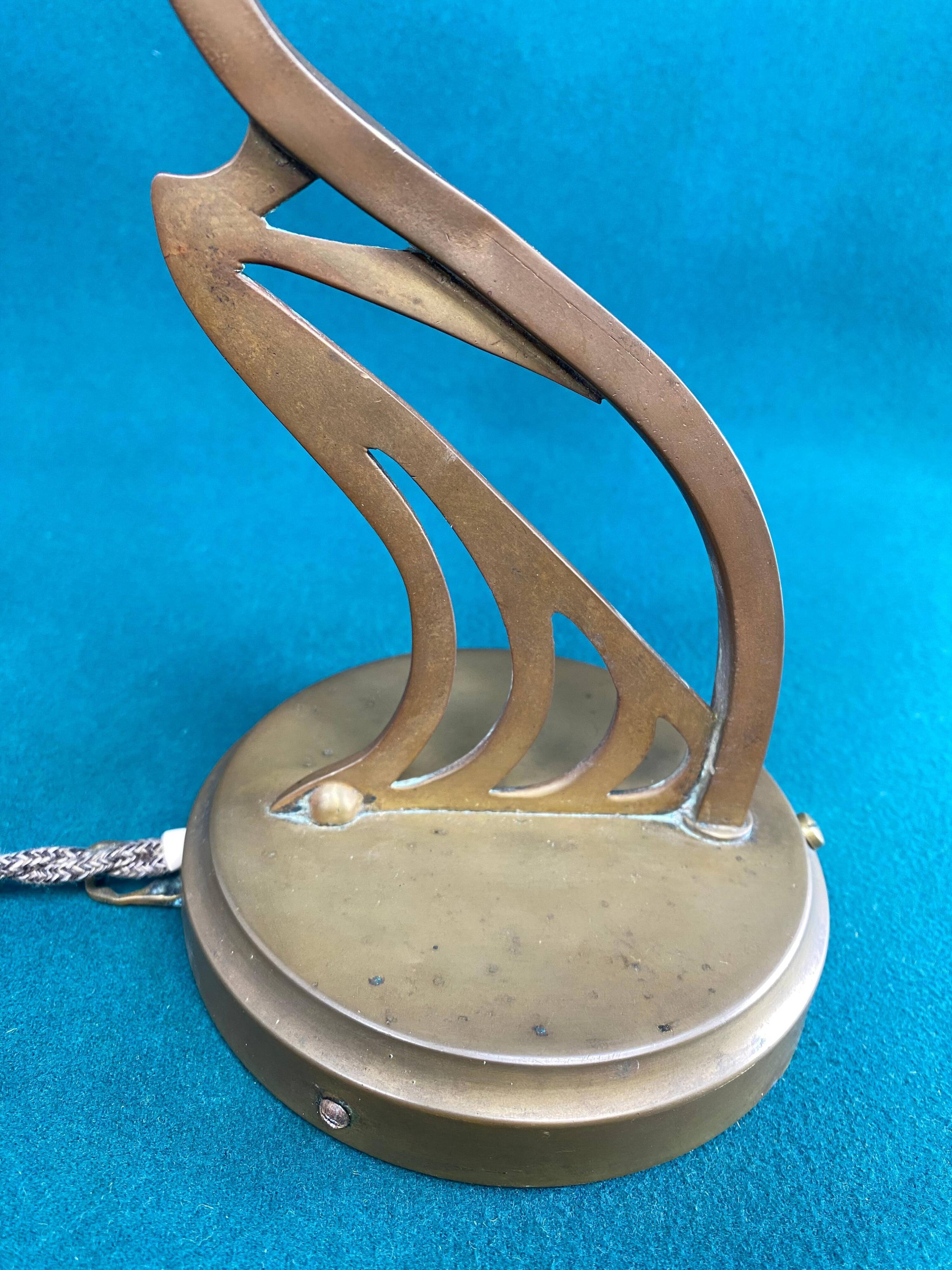Brass table lamp in Jugendstil.