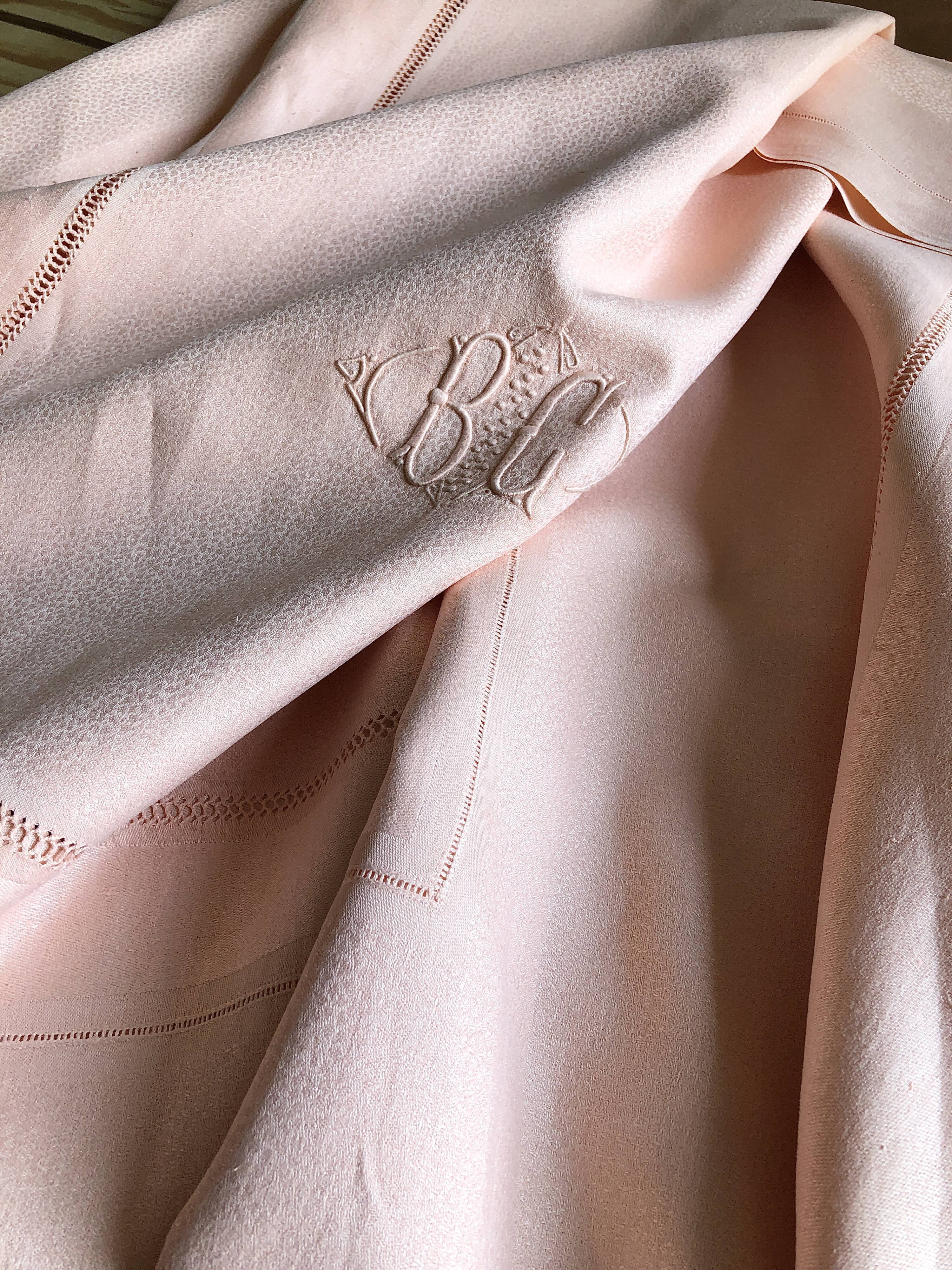 Old damsed tablecloth in linen and silk coral