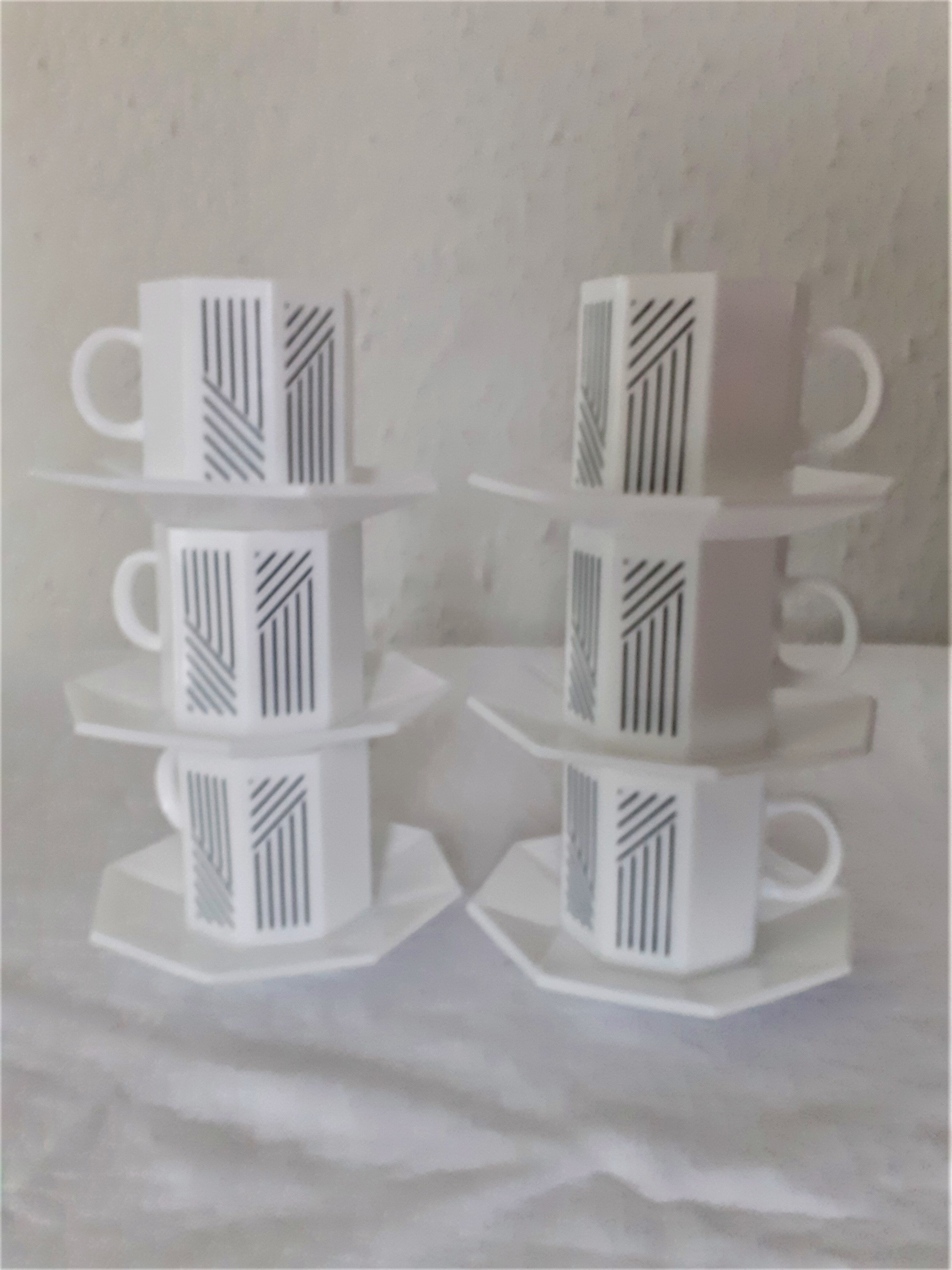 Set de 6 tasses et sous-tasses octogonales Arcopal blanche et noire modèle octime