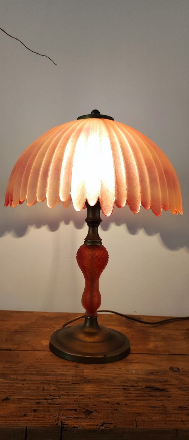 Kaelle lamp in glass paste and brass.