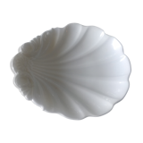 Porcelain shell dish