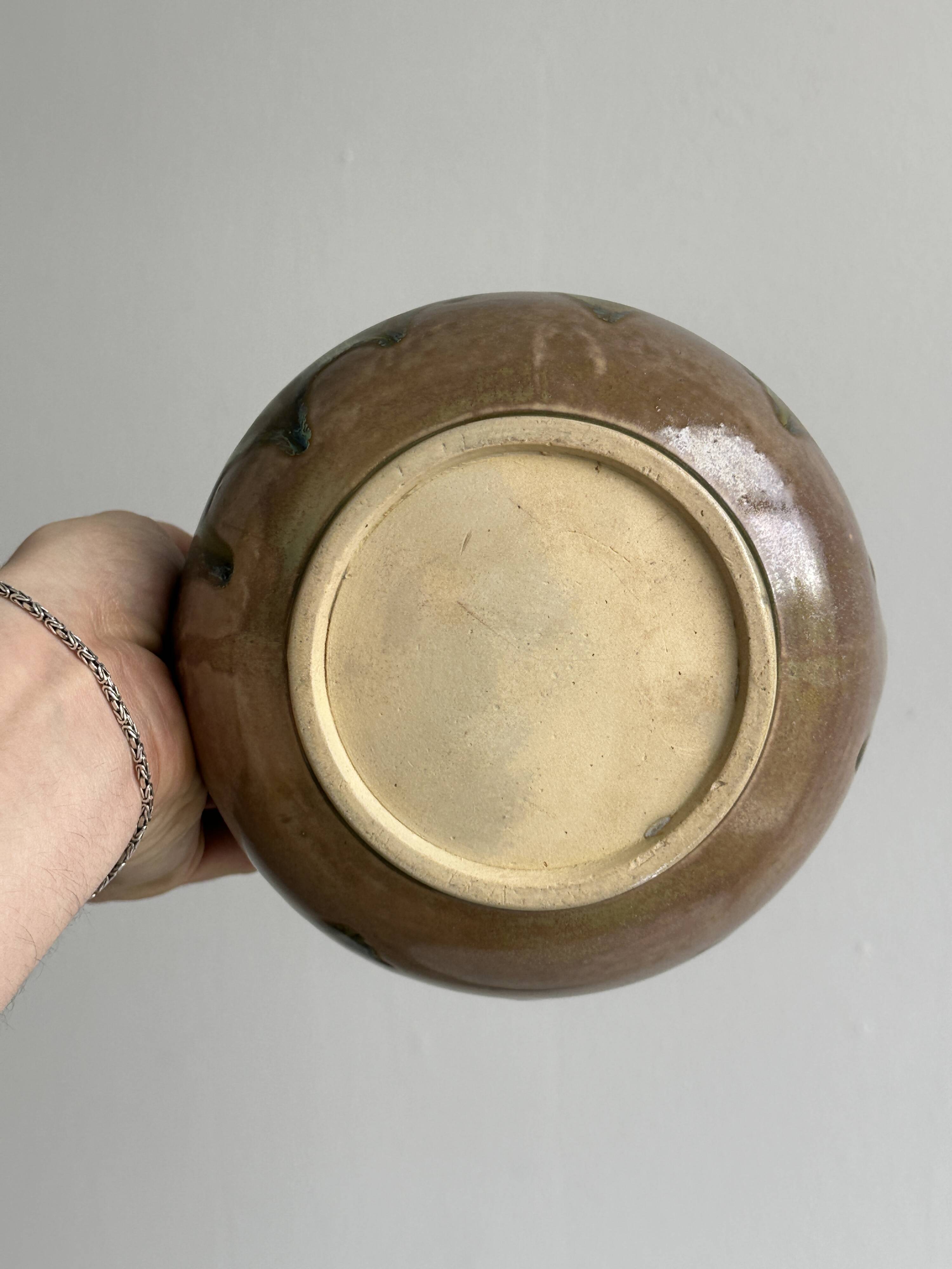 Ceramic vase with handles