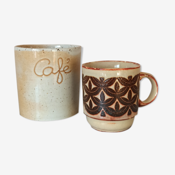 Coffee pot and mug cup in sandstone