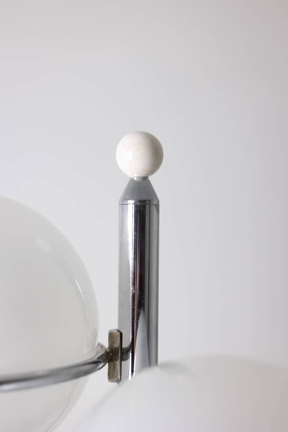 Nine-light floor lamp by Gino Sarfatti for Arteluce, 1960s.