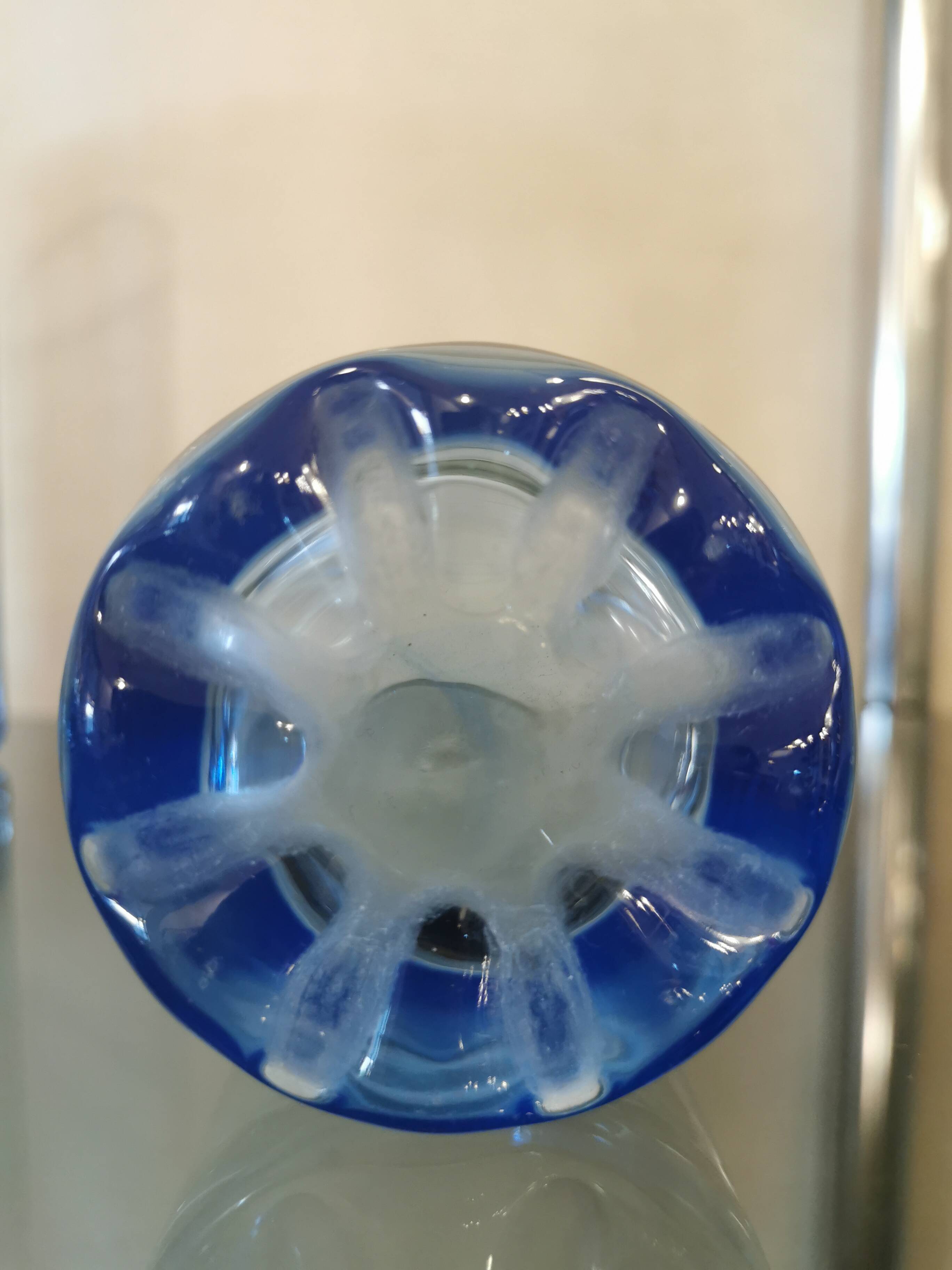 Service of 8 glasses at vintage orangeade