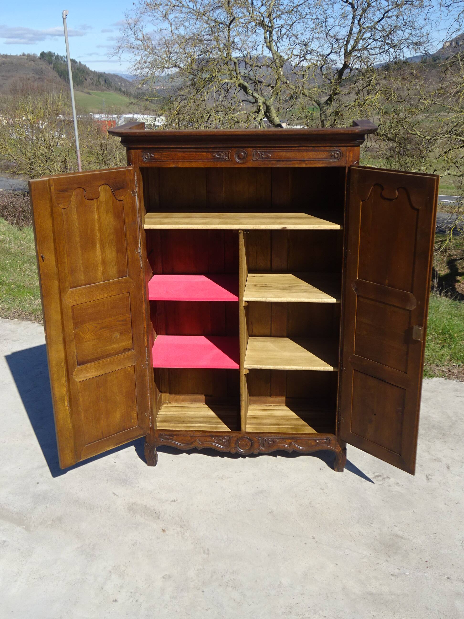 Solid oak wardrobe, Renaissance style