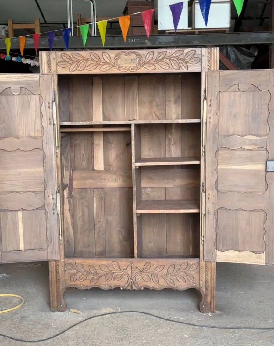 Antique solid wood wardrobe 1899