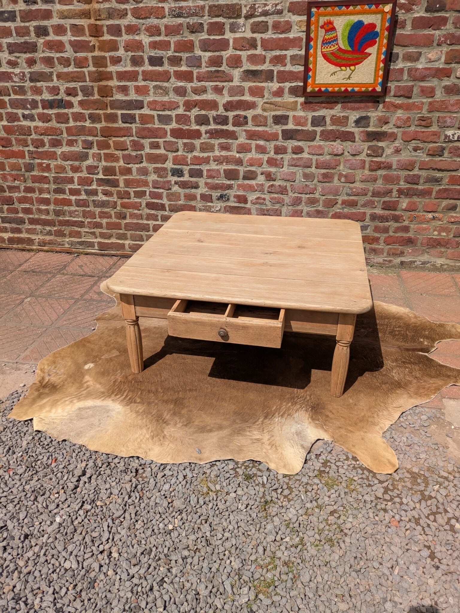 Table basse carré