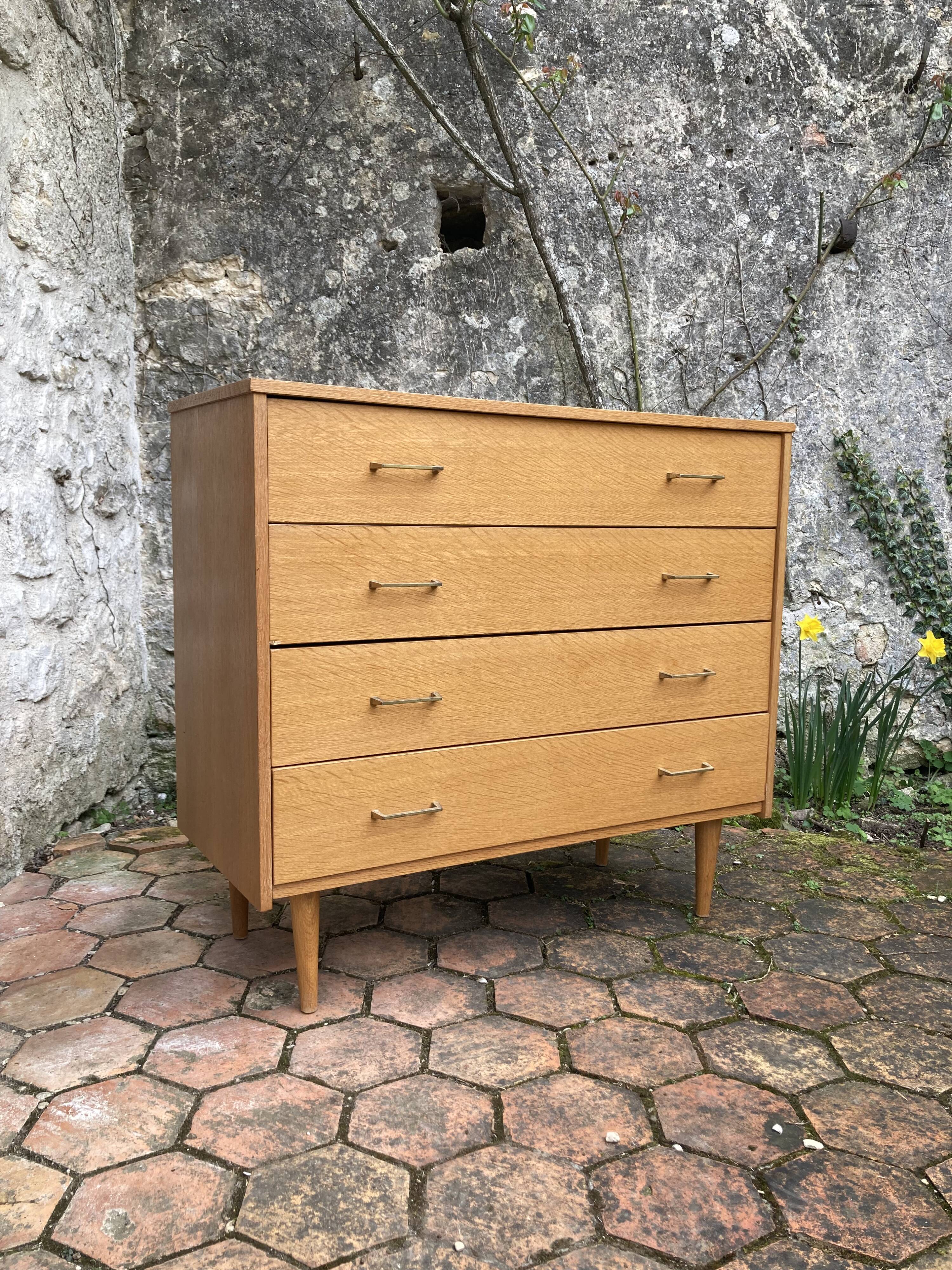 Vintage chest of drawers
