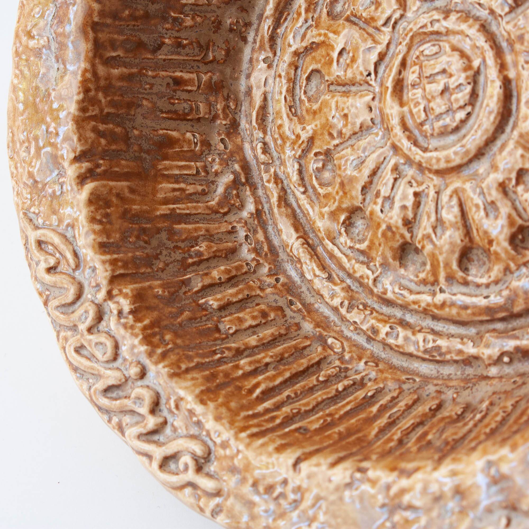 1970s Brown Textured Ceramic Ashtray from Aleluia