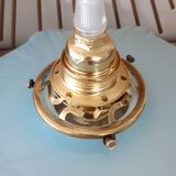 Blue opaline suspension