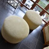 Paire de fauteuils et poufs art-déco