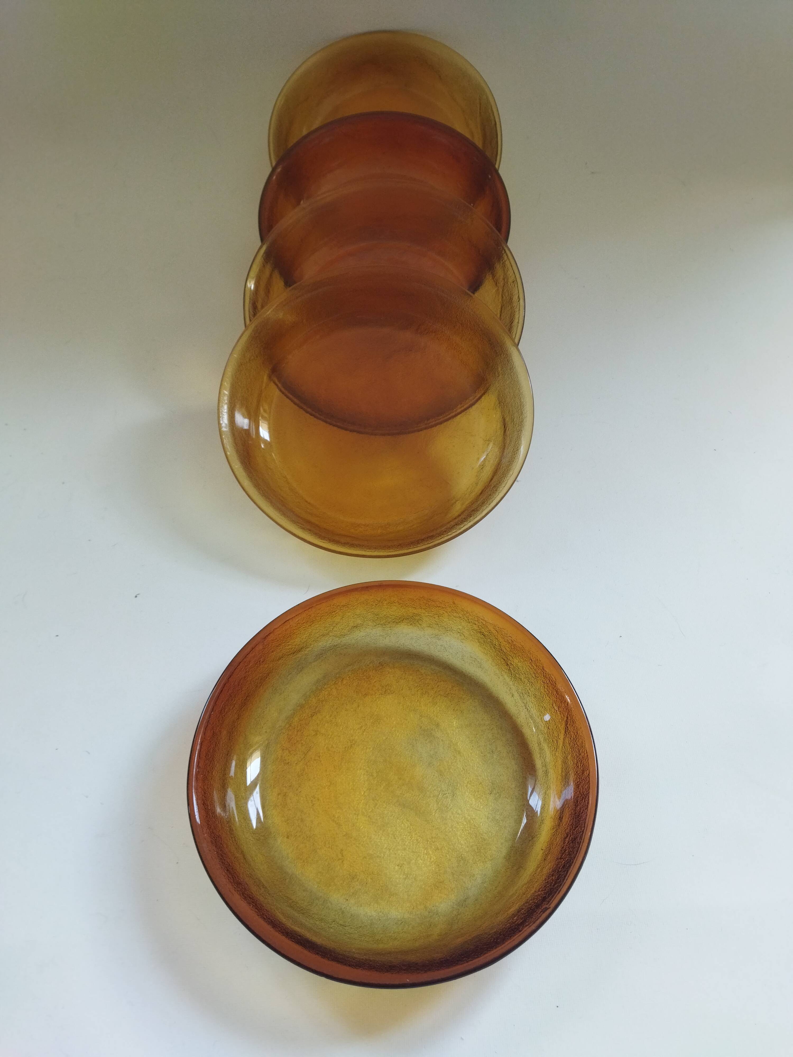 Arcoroc Sierra amber skullcap plates