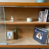 Vintage display cabinet / bookcase