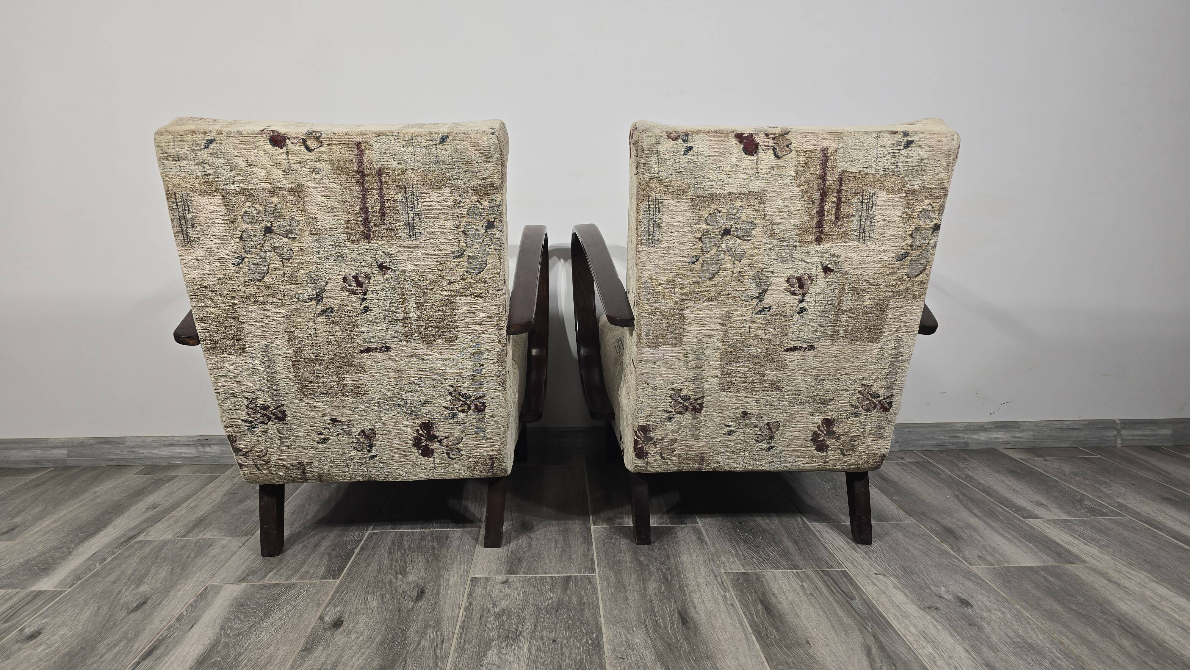 Vintage Armchairs from Jindrich Halabala, 1940s, Set of 2