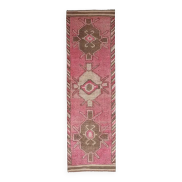 Tapis couloir turc Oushak vintage fait à la main en laine et coton rose