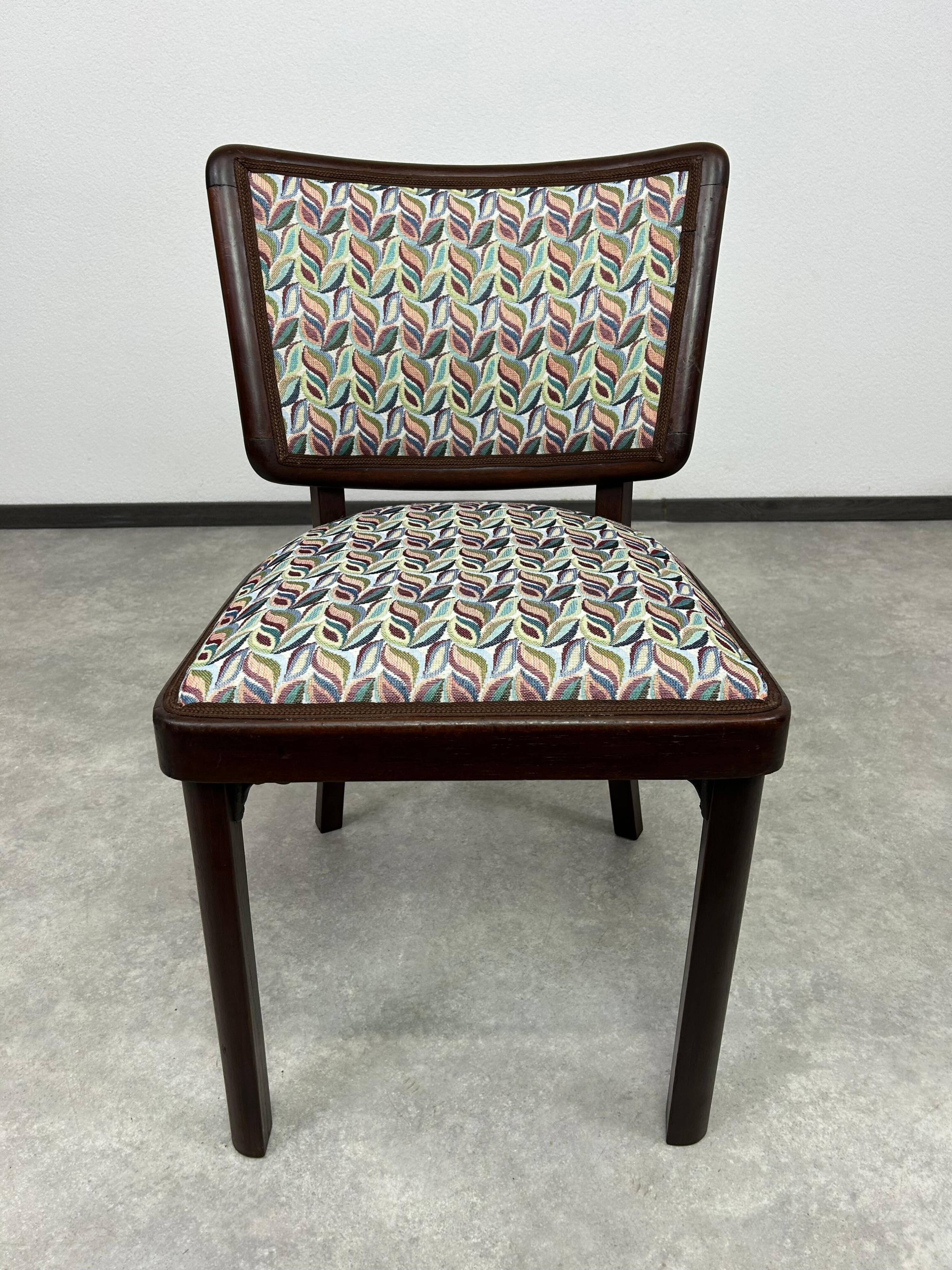 Dining chairs B-47 by Thonet
