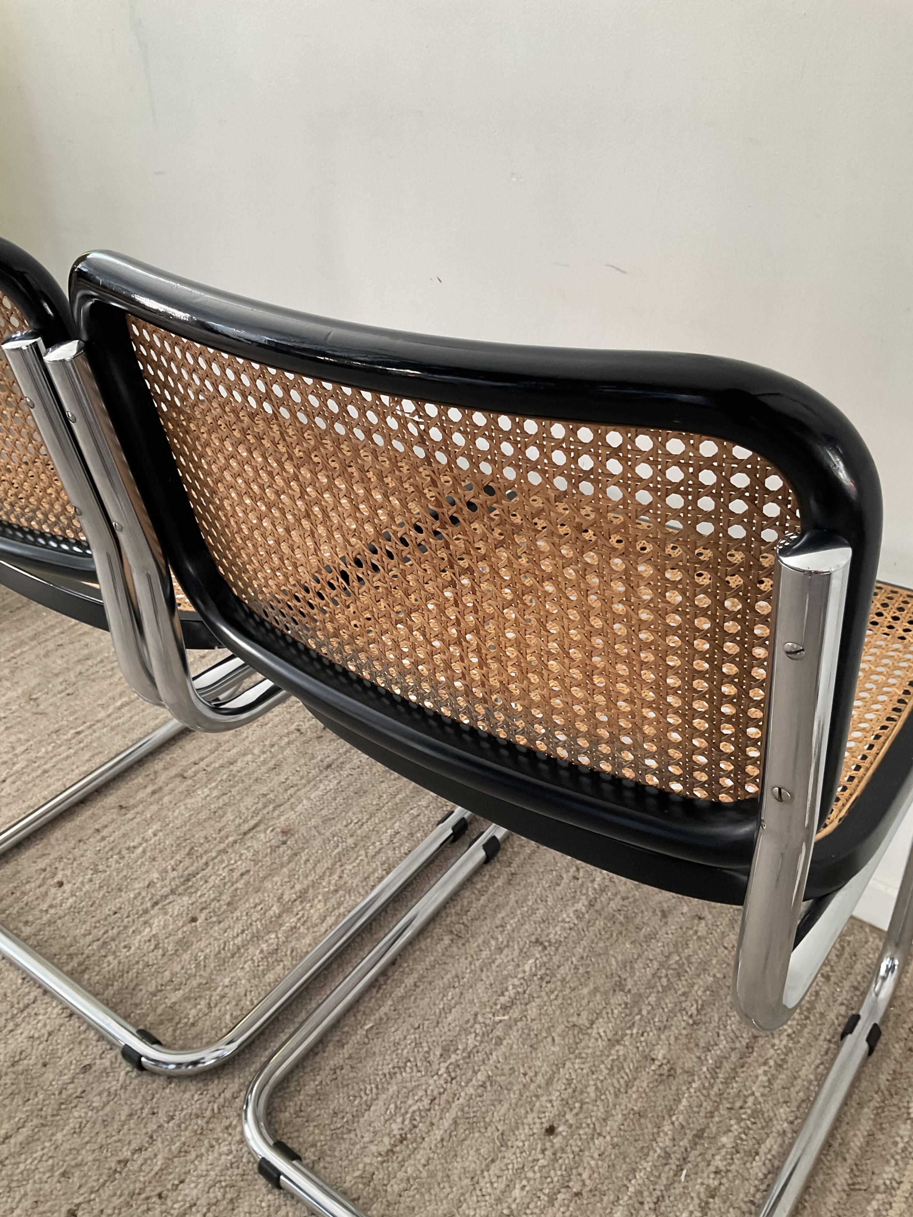 Pair of chairs Marcel Breuer Cesca B32