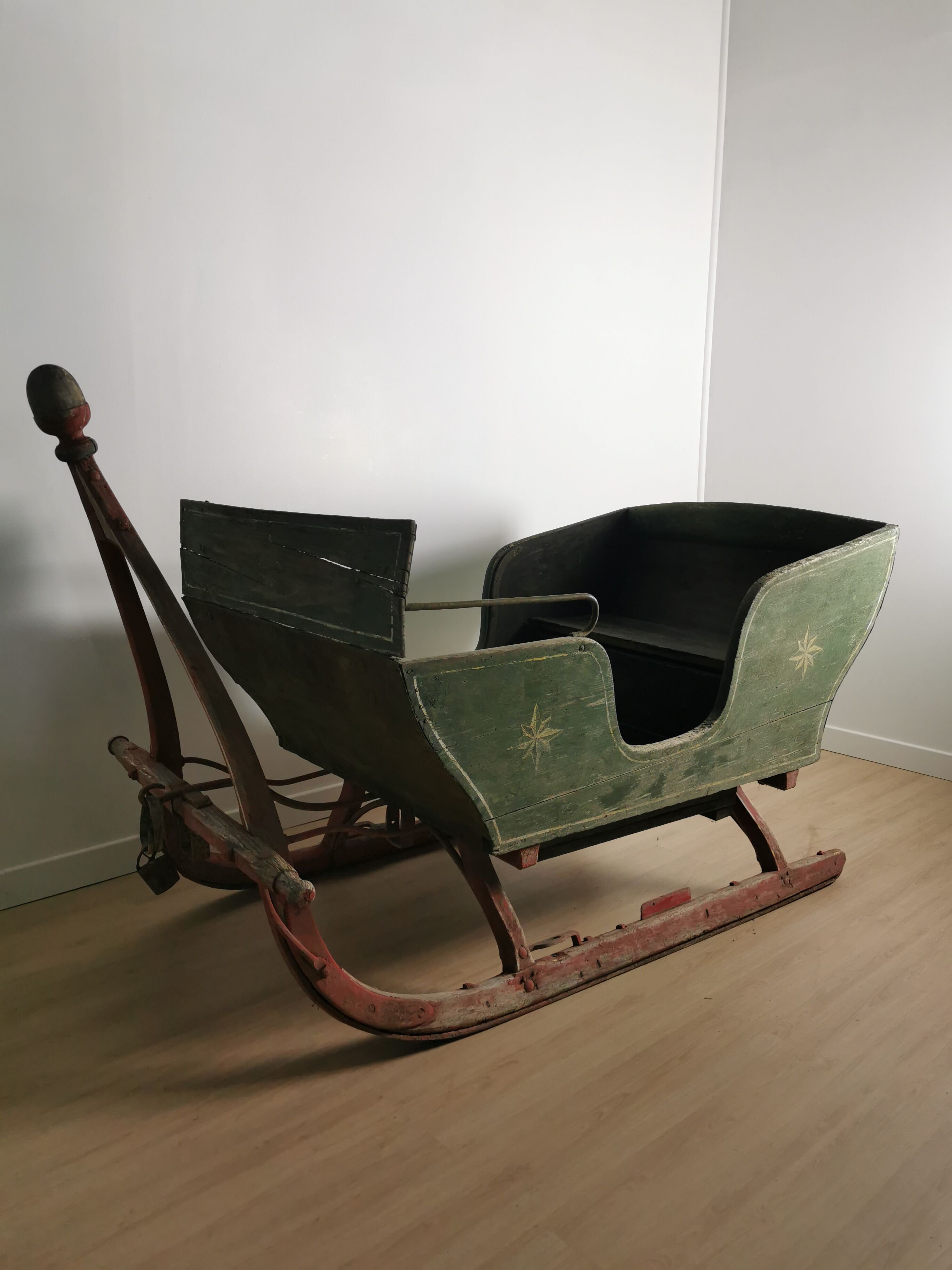 old sleigh