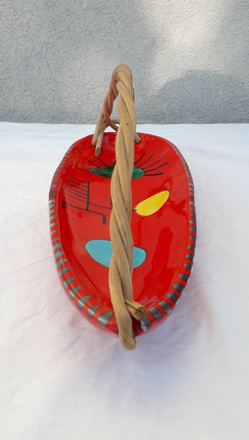Ceramic dish