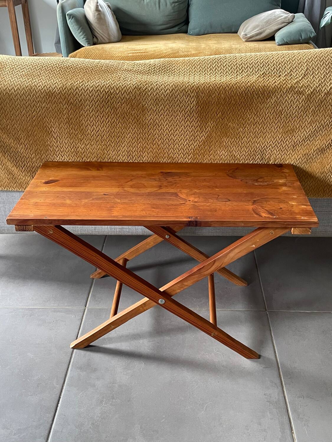 Rectangular wooden coffee table