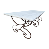 Table en marbre et pieds en fer forge