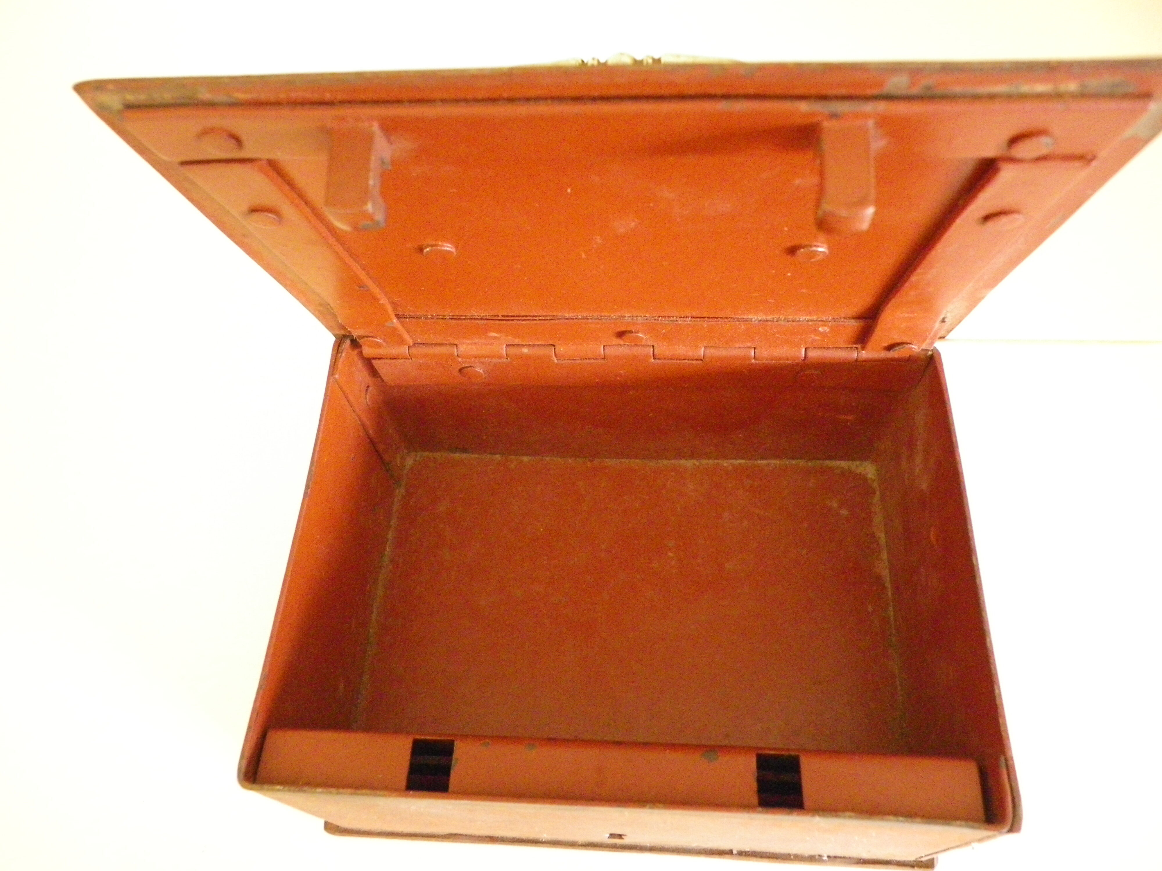 Former Bank "box-fort" of the 1920s industrial style