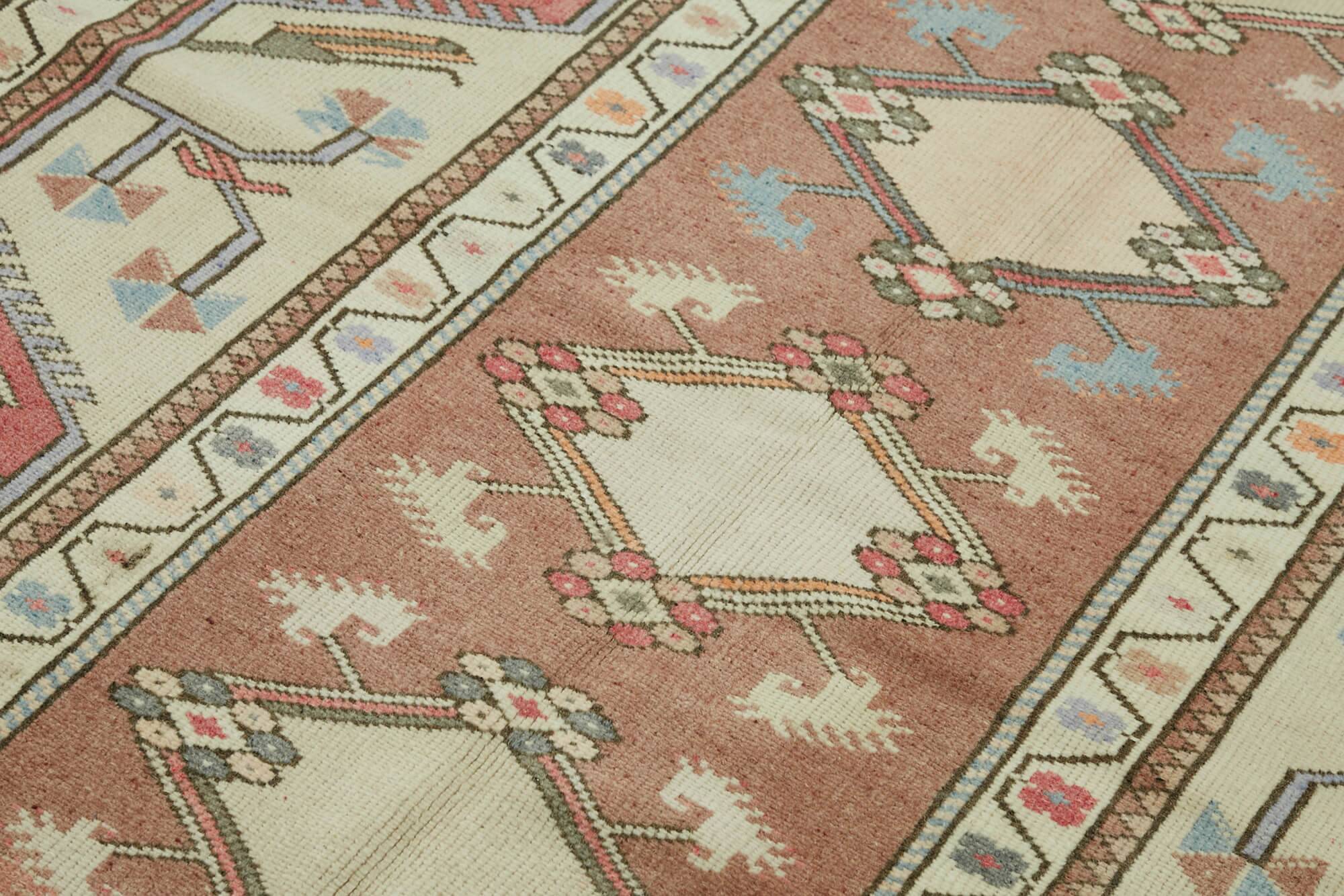 Turkish Vintage Anatolian Rug 127 cm x 225 cm