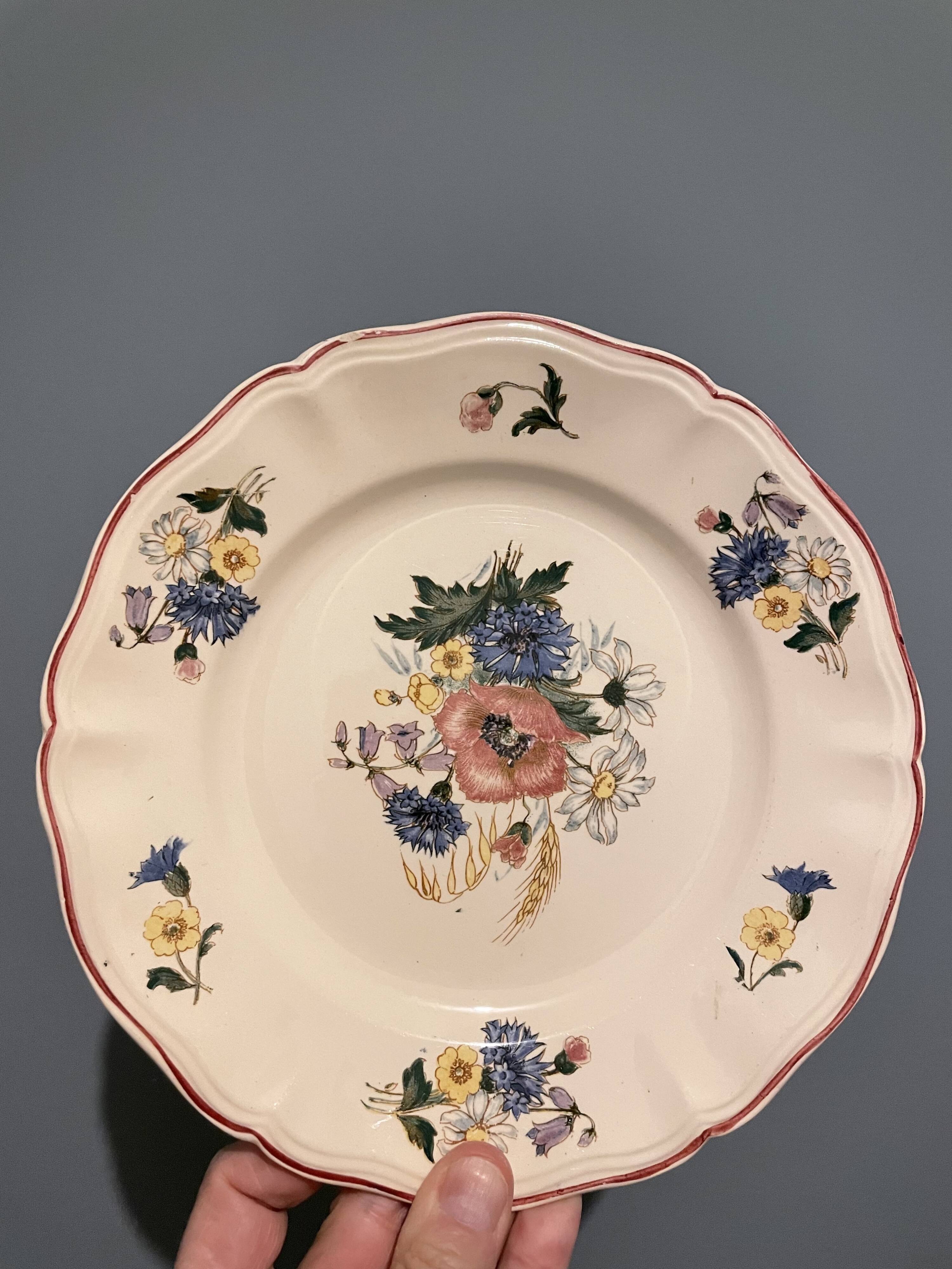 Set of 10 small plates Digoin Sarreguemines, Agreste model