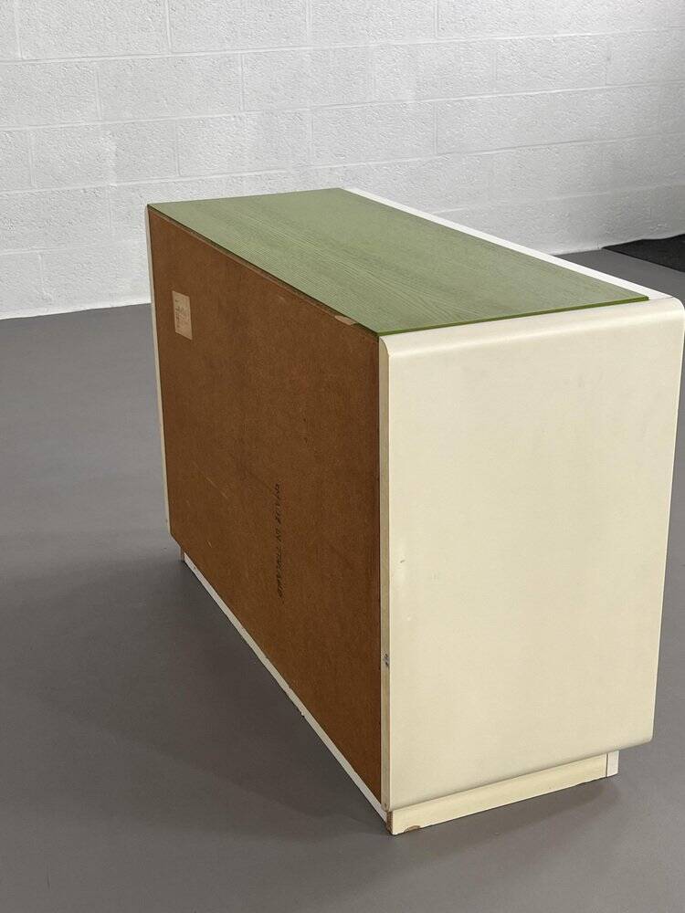 Vintage 6-drawer chest in beige wood and green varnish, Norway, 1960s
