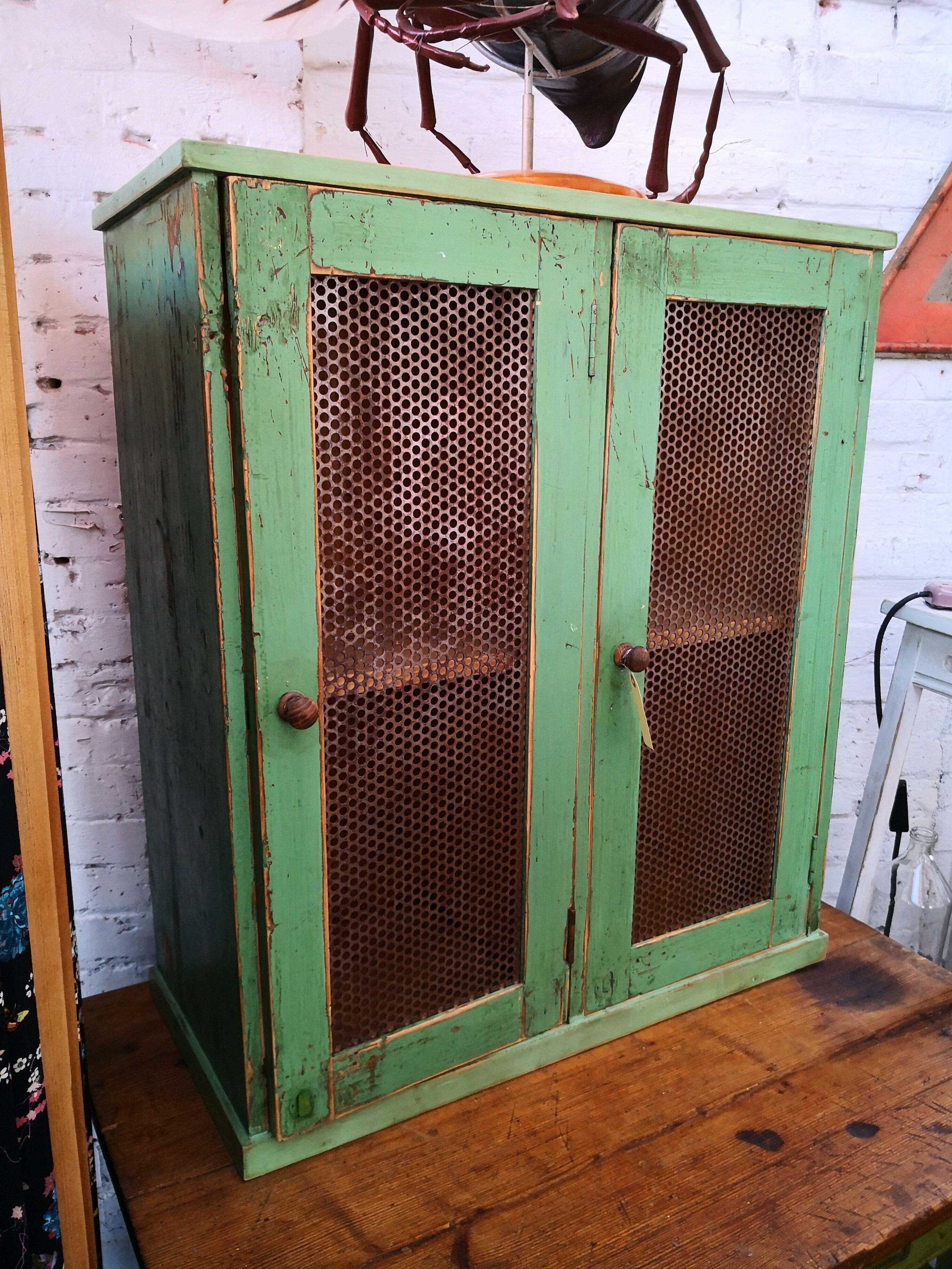 Garde manger en bois années 60