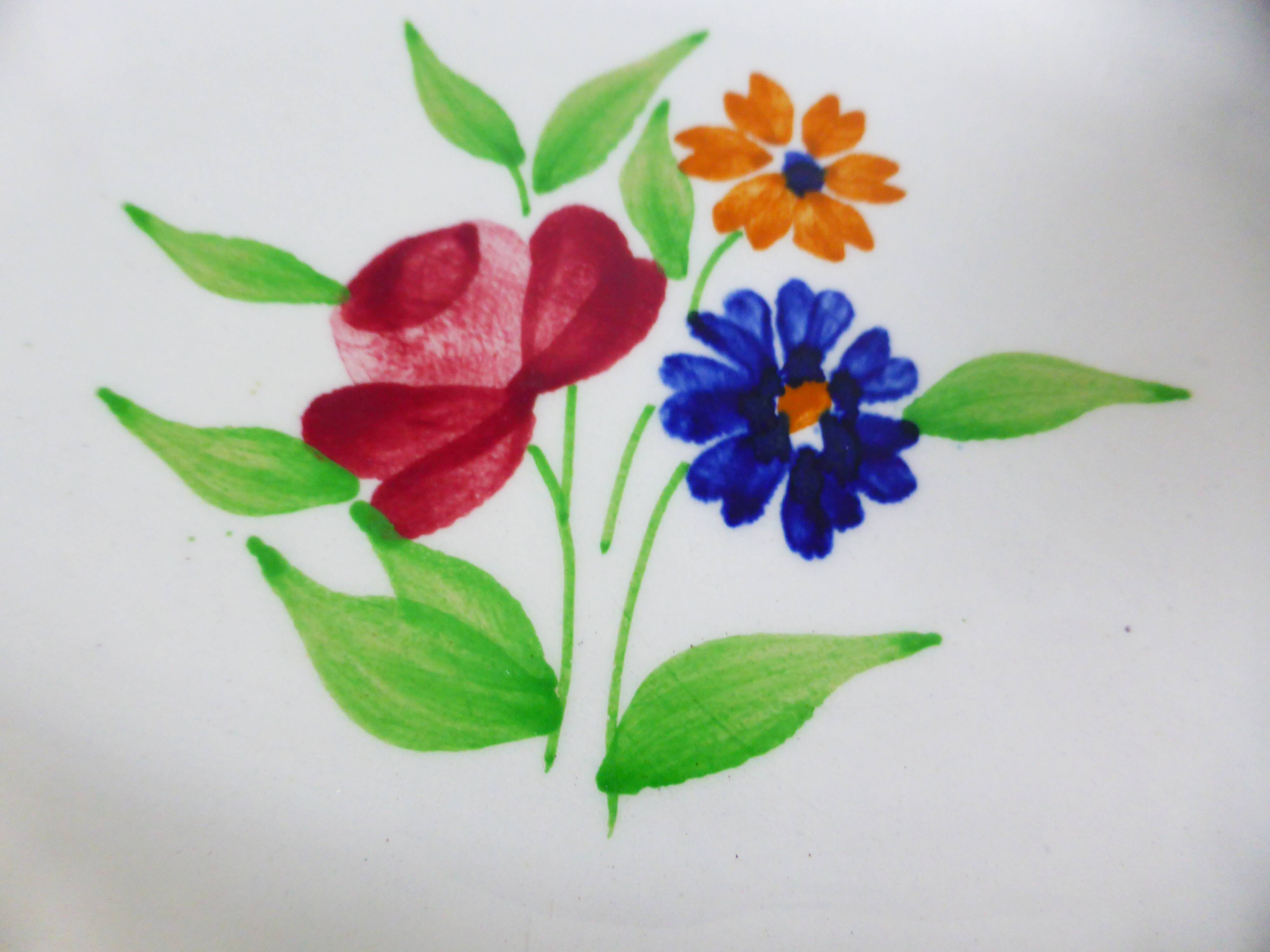 2 vintage Badonviller dishes