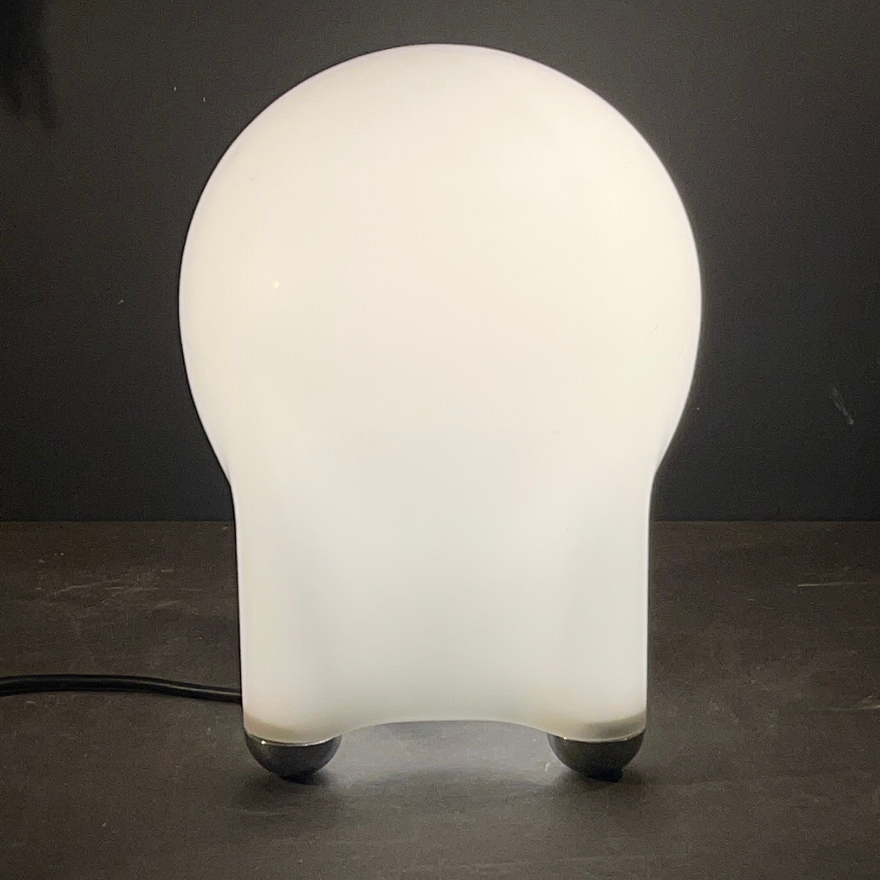 Giotto Stoppino for Tronconi in 1976, Table Lamp "Drop" in Opaline Lined Glass